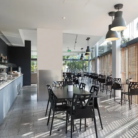 Mercure Brisbane Spring Hill-2